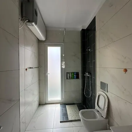Tirana Home Τίρανα